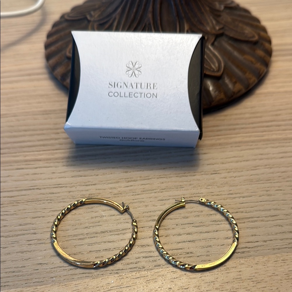 Avon Signature Collection Gold Twisted Hoop Earrings